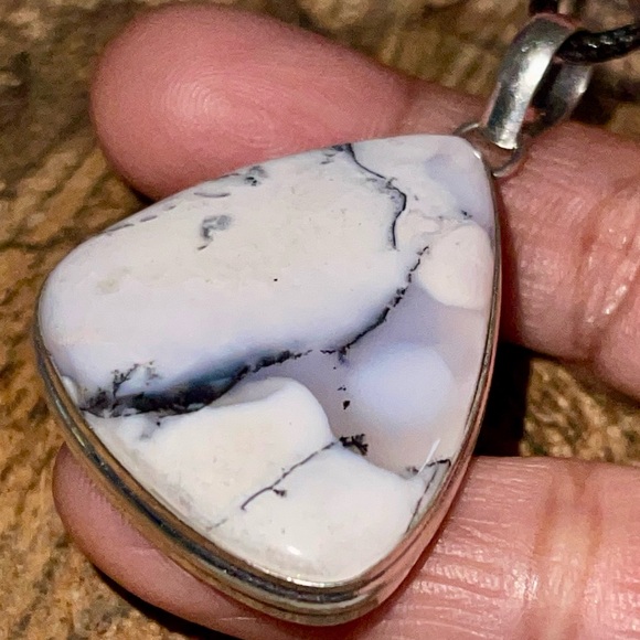 Dendritic Agate Pendant 2" - Picture 1 of 9